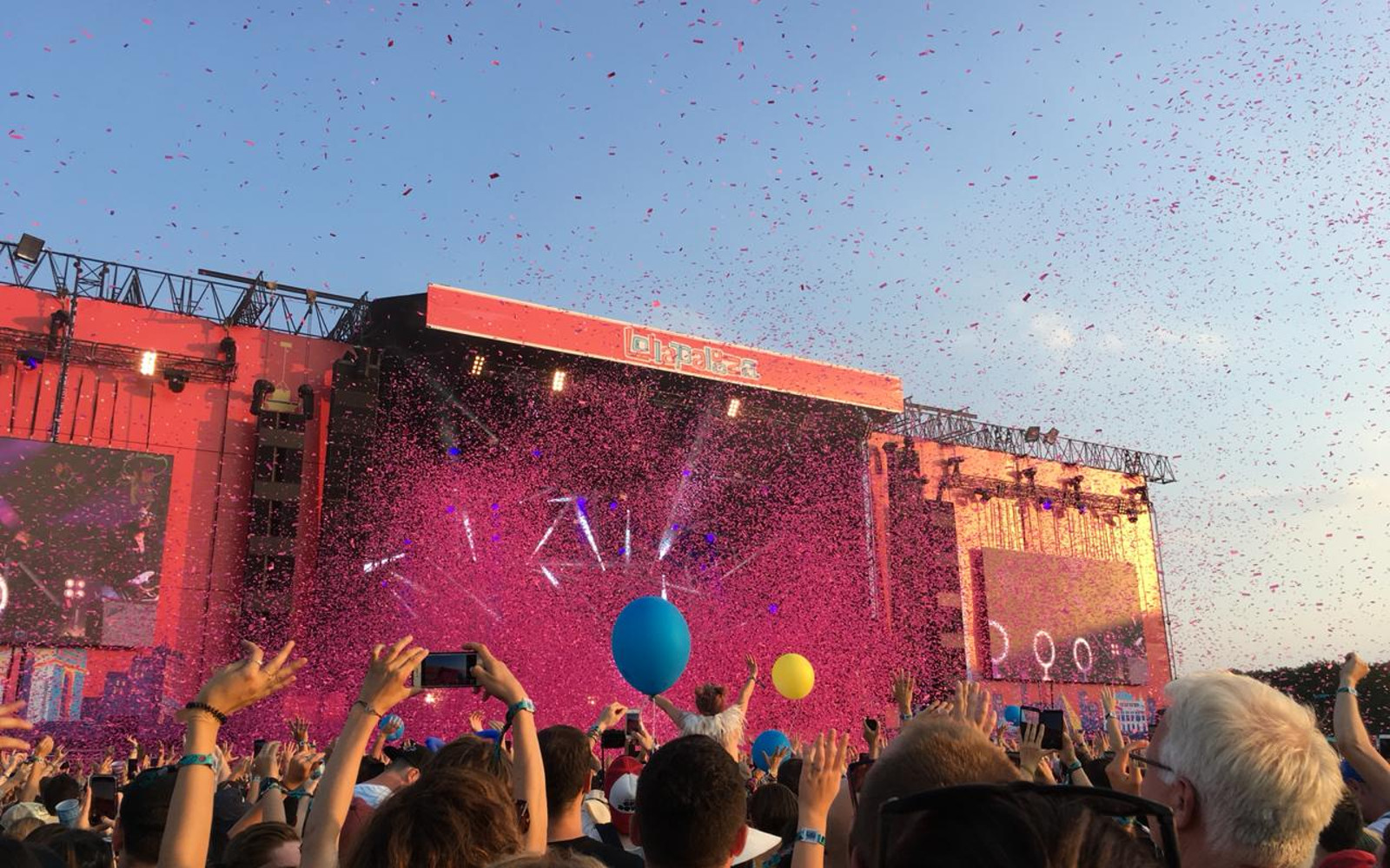 Review: Lollapalooza Paris é como tudo ao redor dele, cheio de amor